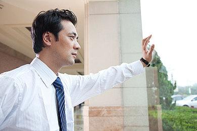 《极限竞速：地平线5》视频 PS5 Pro远胜Xbox Series X